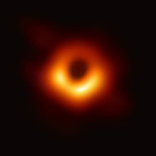 500px Black hole Messier 87 crop max res 1 Telescoop.co.uk - Everything for stargazing & nature observation