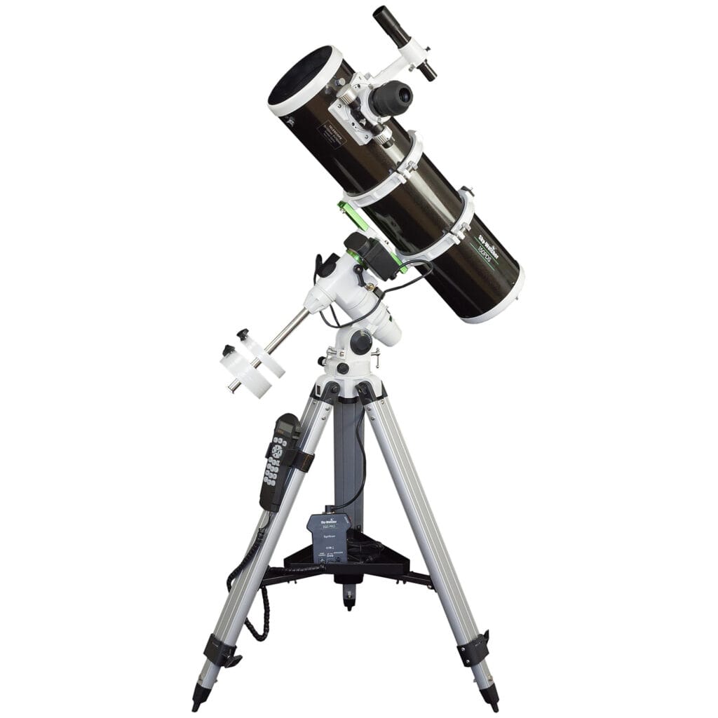 Sky-Watcher Explorer 150PDS - 6" Newton on EQ3 Pro GoTo 2 Skywatcher Telescope N 150 750 PDS Explorer BD EQ3 Pro SynScan GoTo 1 Skywatcher Telescope N 150 750 PDS Explorer BD EQ3 Pro SynScan GoTo 1 Telescoop.co.uk - Everything for stargazing & nature observation