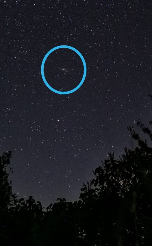 Viewing the andromeda nebula through a telescope 1 andromeda in the sky andromeda in the sky Telescoop.co.uk - Everything for stargazing & nature observation