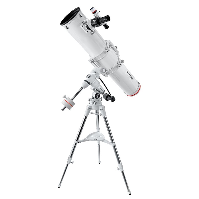 Bresser Messier 130/1000 Newton EXOS-1 2 Bresser N 1301000 Telescoop Messier EXOS 1 1 Bresser N 130/1000 compleet opgesteld op EXOS-1 statief met aluminium poten en monteringseenheid.