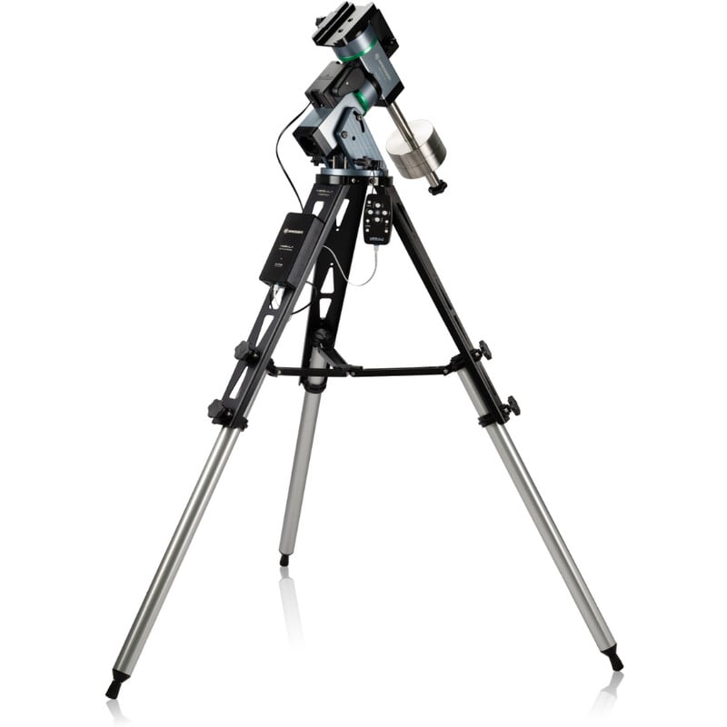 Bresser Newton 5 AZ/EQ Nebula GoTo Wi-Fi Mount on Tripod 2 Bresser 5 AZ EQ Mount Nebula GoTo Wi Fi 2 Bresser 5 AZ/EQ on full tripod with activated tracking setup