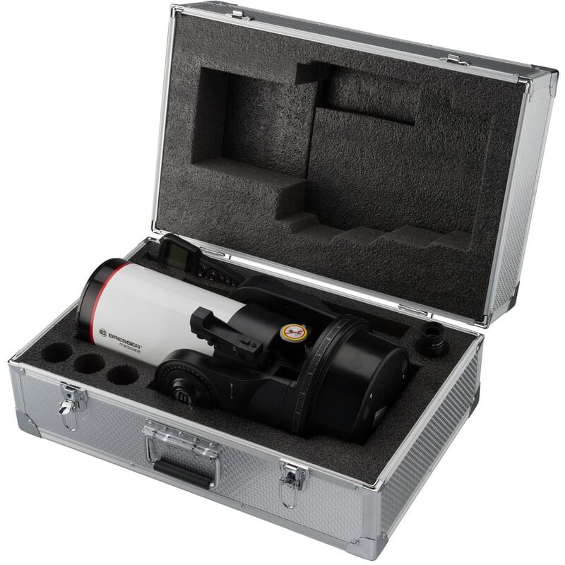 Bresser Transportkoffer Deluxe voor MCX102/127 1 Bresser MCX102127 Transportkoffers Deluxe 2 Bresser MCX102/127 transportkoffer open met telescoop en aangepaste schuimvulling