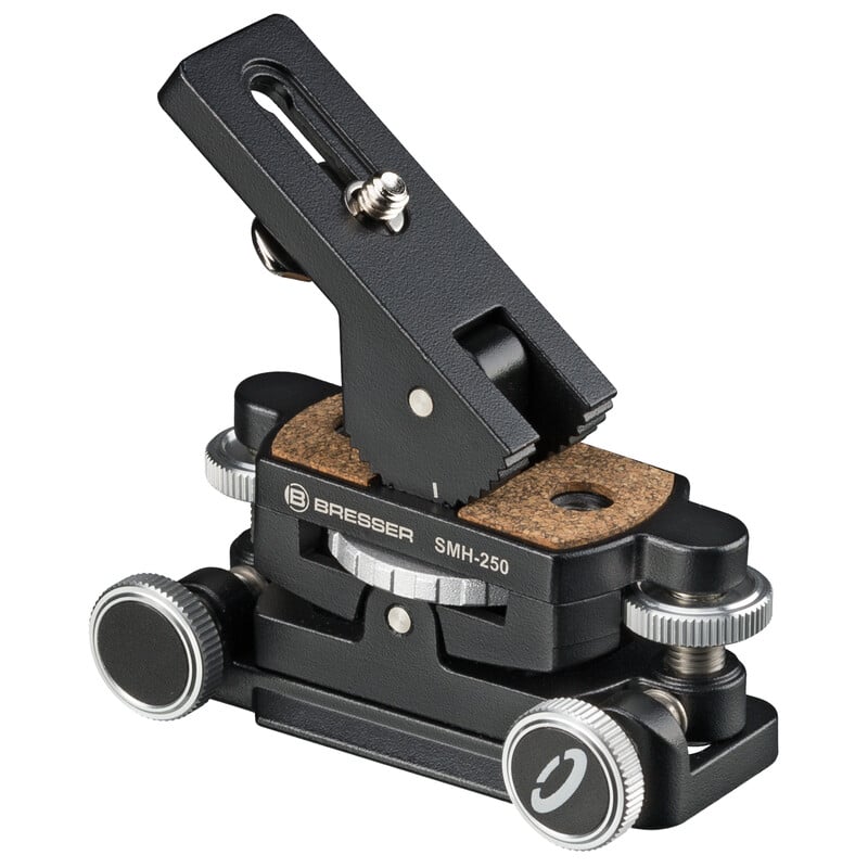 Bresser MH-100 Polar Wedge 1 Bresser MH 100 Polar Wedge 1 Bresser MH-100 polar wedge met fijninstelling gemonteerd op standaard statiefplaat