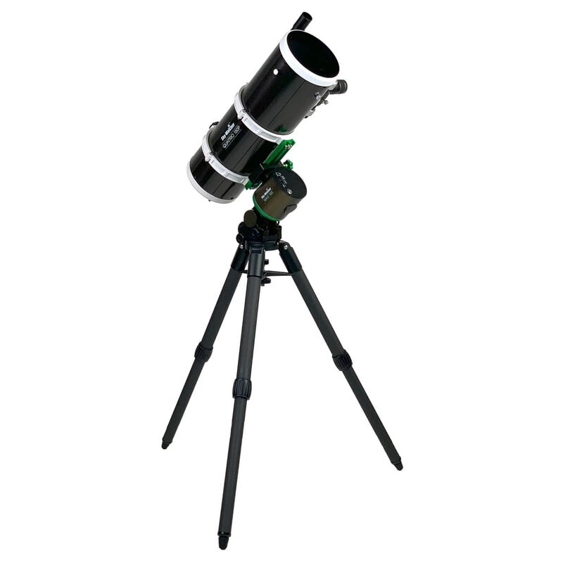 Sky-Watcher WAVE-100i Strainwave Montering & WAVE Carbon Fiber Statief 2 Skywatcher WAVE 100i Montering Strainwave GoTo Wi Fi Tripod 5 Skywatcher WAVE-100i complete set met montering en kleine telescoop op uitgeklapt carbon statief
