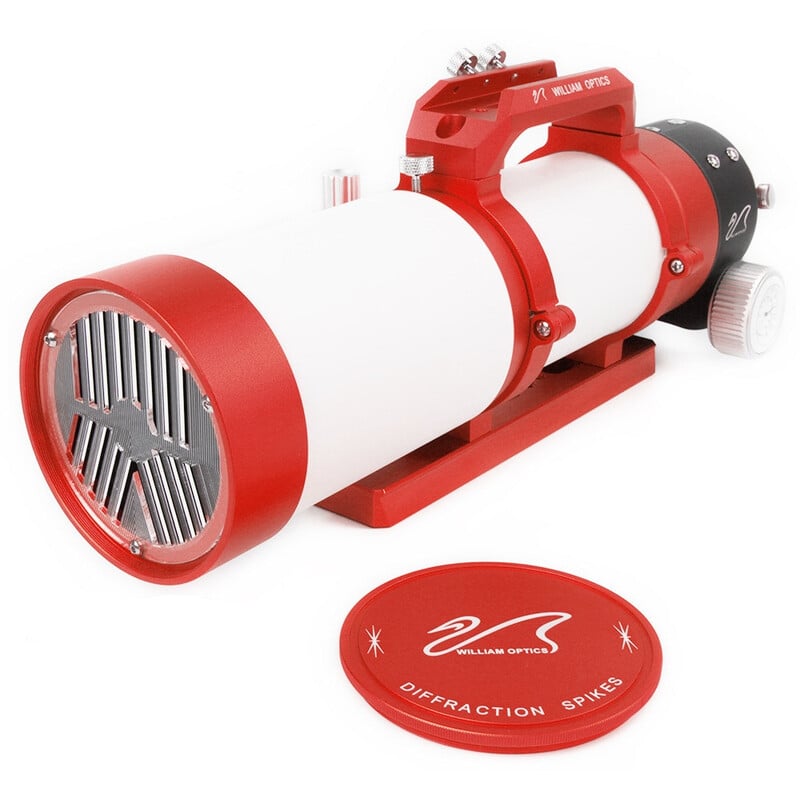 William Optics GranTurismo 71/420 APO OTA 1 William Optics AP 71 420 GT 71 Apochromatische refractor Gran Turismo 2 William Optics AP 71/420 GT 71 vooraanzicht met open dauwkap en geïntegreerd Bahtinov masker