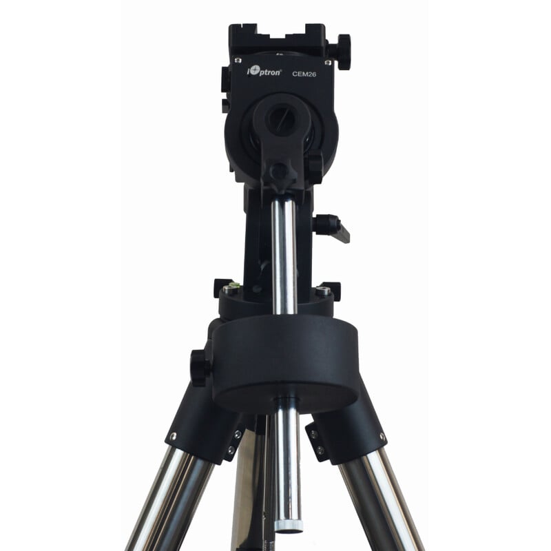 iOptron CEM26EC Mounting Montierung GoTo iPolar LiteRoc 2 iOptron CEM26EC Mounting Montierung GoTo iPolar LiteRoc 2 iOptron CEM26EC rear view mounted on LiteRoc tripod with view of polar finder and mount
