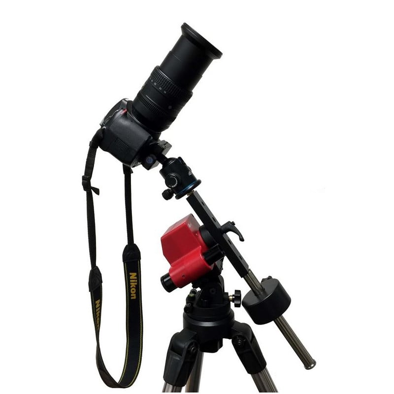 iOptron Tegengewicht gemonteerd op SkyTracker Pro met camera en contragewicht in gebruik