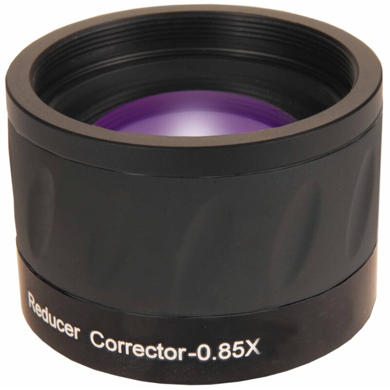 Sky-Watcher 0.85x Focal Reducer & Field Flattener voor Evostar-80ED DS-PRO 1 Skywatchers Brandpuntreducer corrector 085x voor Evostar 80ED DS PRO Skywatchers Brandpuntreducer corrector 0,85x zwarte cilindervormige flattener met paarse lenscoating en M48-schroefdraad.