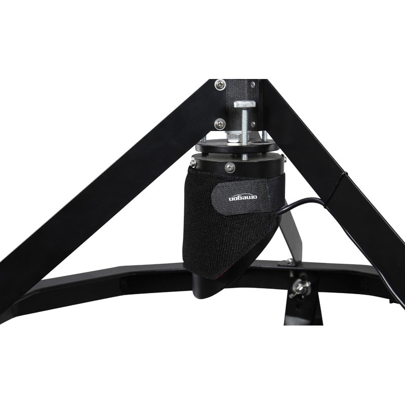 Omegon Dauwlint Groot voor Vangspiegels 1 Omegon Dauwlint voor vangspiegels groot Omegon Dauwlint voor vangspiegels, groot gemonteerd op vangspiegelhouder binnen Newton-telescoop.