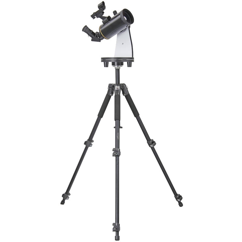 Omegon MightyMak 80 Titania Dobson 2 Omegon Dobson telescoop MightyMak 80 Titania Omegon Telescoop MightyMak 80 Titania volledig gemonteerd op driepootstatief voor mobiel gebruik