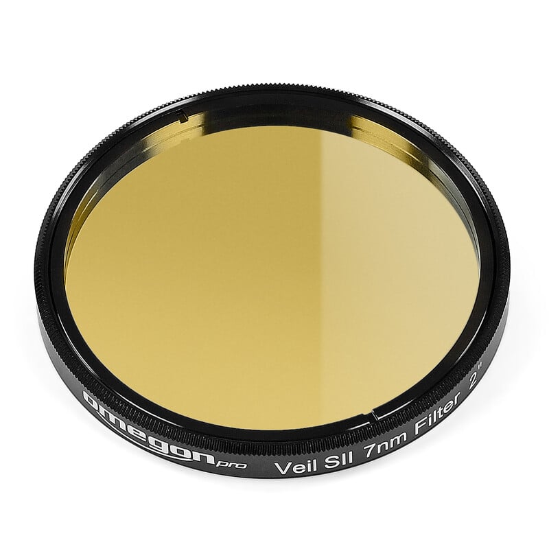 Omegon Pro Veil SII Filter 7nm (2 inch) 1 Omegon Filters Pro Veil SII 7nm 2 2 Omegon Pro Veil SII Filters 2" SII 7nm filter met goudgele coating in zwarte aluminium vatting