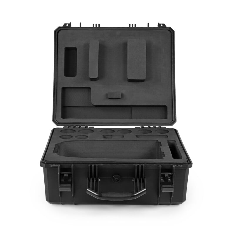 Omegon Harde Koffer voor 70mm-Bino Brightsky 1 Omegon Harde koffer voor 70mm bino Brightsky 1 Omegon Harde Koffer open met bovenklep rechtop en inlay zichtbaar