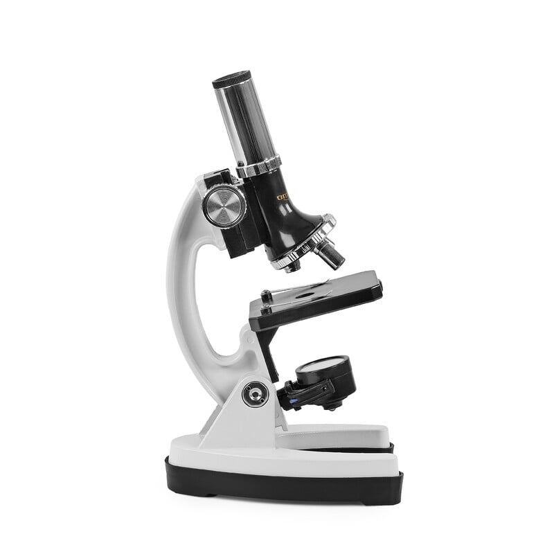 Omegon Microscoop MonoView Microscopieset, 1200x 1 Omegon Microscoop MonoView microscopieset 1200x 7 Omegon Microscoop MonoView zijkant met oculair, revolver en verlichtingsmodule