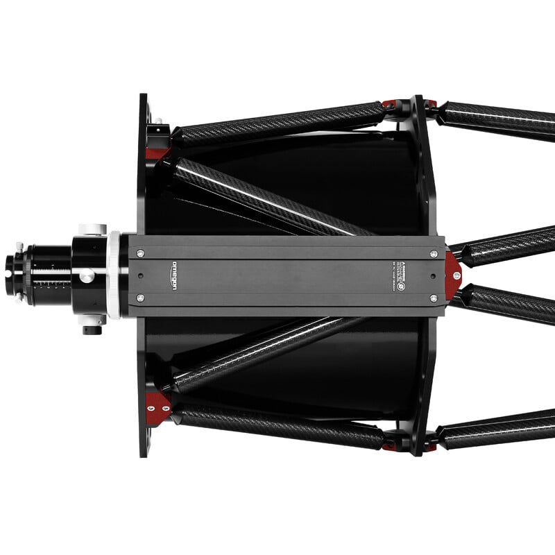 Omegon Pro Newton 304/2432 Lichtgewicht Truss OTA 2 Omegon Ritchey Chretien Pro RC 304 2432 lichtgewicht truss OTA 5 Omegon Pro RC 304/2432 zijdelingse weergave van volledig gemonteerde OTA met bevestigde monorail focuser