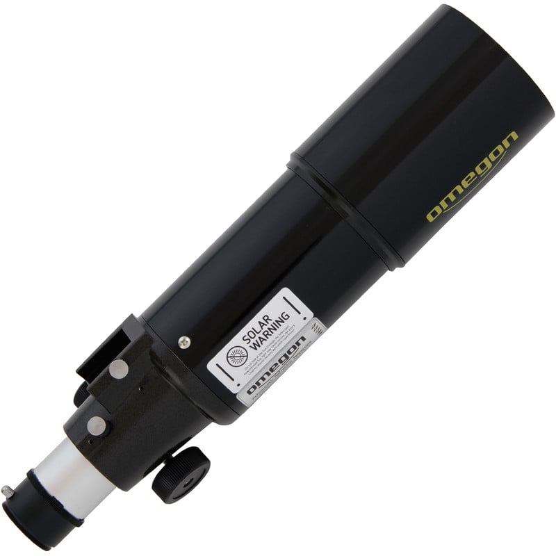 Omegon AC 80/400 OTA 1 Omegon Telescoop AC 80 400 OTA 1 Omegon Telescoop AC 80/400 OTA close-up van middensectie met Skywatcher montagesticker