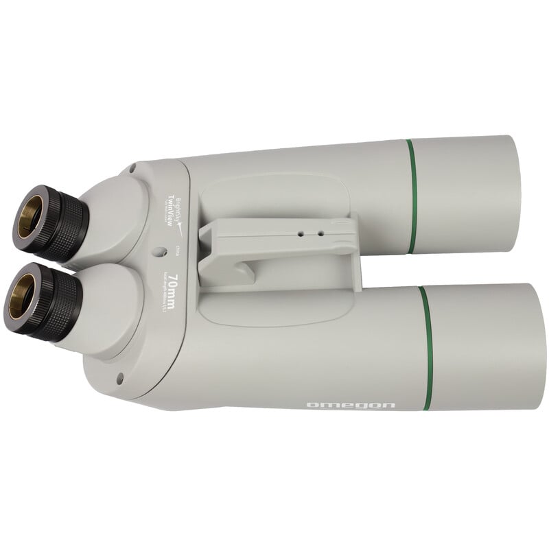 Omegon Brightsky 45° Verrekijkers 22x70 1 Omegon Verrekijkers Brightsky 22x70 45d 6 Omegon Brightsky 45° Verrekijkers achteraanzicht met beide oculairs en centrale bevestigingsplaat