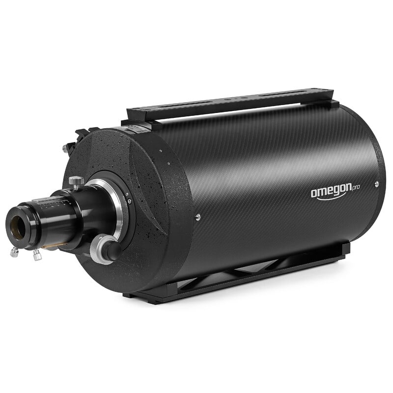 Omegon Pro RC 203/1624 OTA 1 Omegon Volledige buis Ritchey Chretien Pro RC 203 1624 OTA 5 Omegon Pro RC 203/1624 OTA zijaanzicht met zicht op tubusconstructie en achterzijde focuser