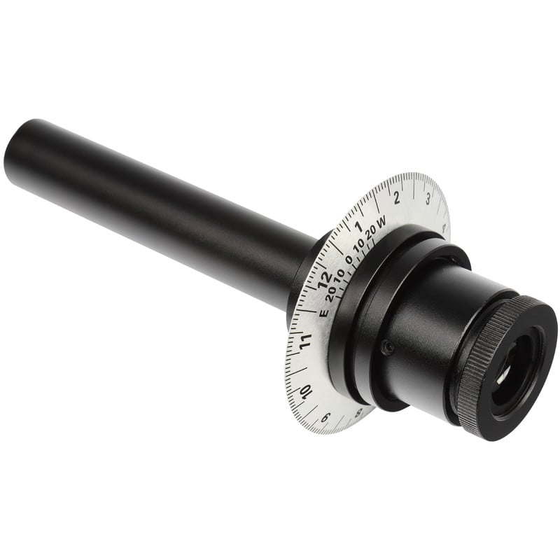 Omegon EQ-500X Poolzoeker 1 Omegon poolzoeker EQ 500X 2 Omegon EQ-500X Poolzoeker zijaanzicht van zwarte poolzoeker met gradenboog en instelbaar oculair