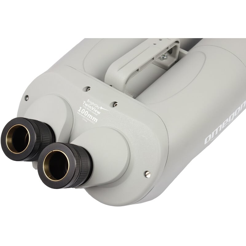 Omegon Brightsky 45° Verrekijkers 30x100 2 Omegon verrekijkers Brightsky 30x100 45d 4 Omegon Brightsky 45° Verrekijkers achterkant close-up van oculairs met individueel instelbare diopters