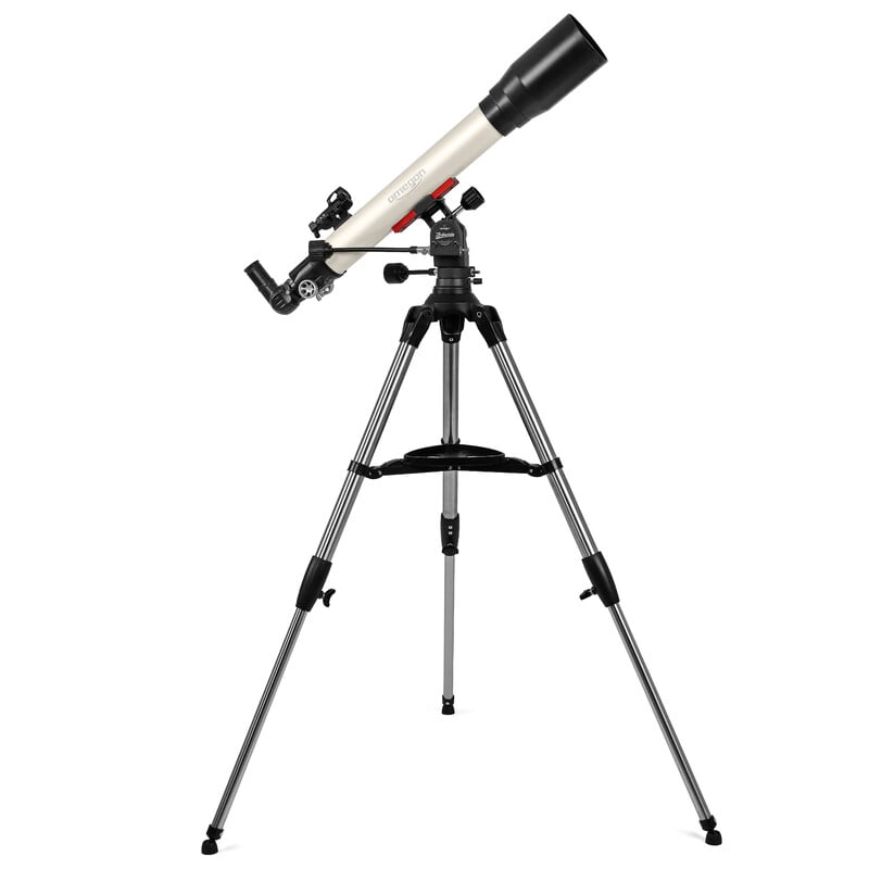 Omegon Horizon AC 70/700 - 2.75" Achromatic Refractor 2 Omegon telescope Horizon AC 70 700 AZ Bellavista 7 Omegon Horizon AC 70/700 side view on AZ-Bellavista mount with fine adjustment knobs and steel tripod.
