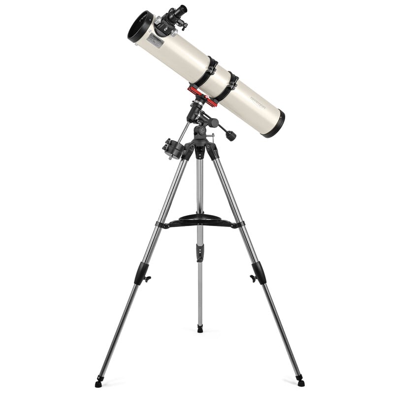 Omegon Horizon N 114/900 EQ-1 – 4,5″ Newton Reflector 2 Omegon telescoop Horizon N 114 900 EQ 1 Neo 5 Omegon N 114/900 Telescoop volledig gemonteerd op EQ-1 Neo montering met stalen statief, klaar voor observatie