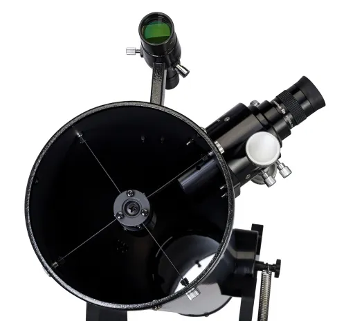 Levenhuk Ra 150N Dobson front view of the optical tube and finder