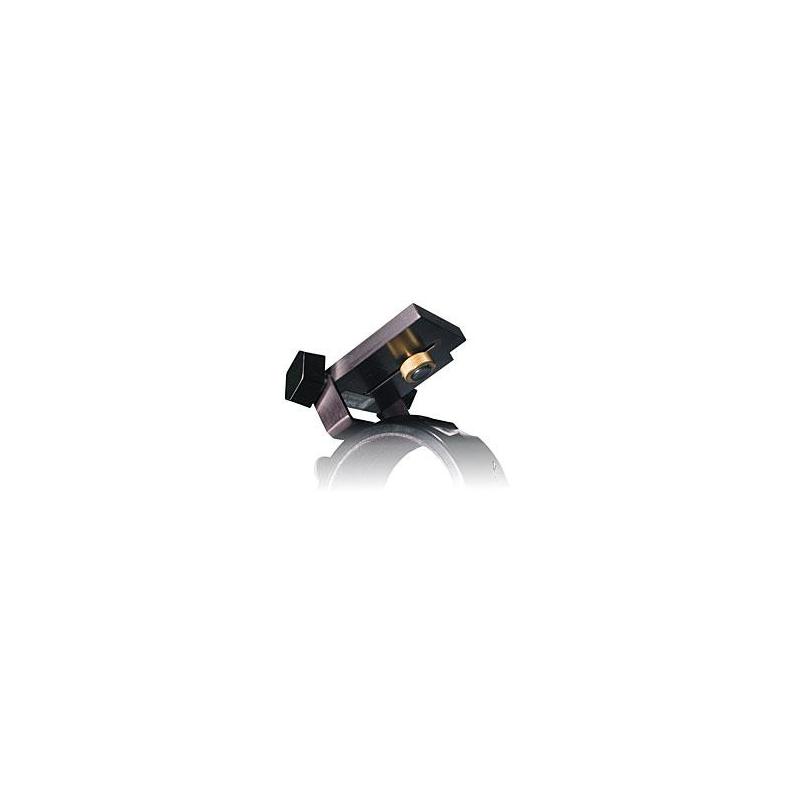 TeleVue Piggy-Cam schuin zijaanzicht van camerabeugel op een telescoopbuis.