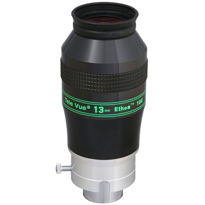 TeleVue Oculair Ethos 13mm 1,25"/2" productfoto van het Ethos 13 mm oculair rechtop met groene opschriftband op witte achtergrond