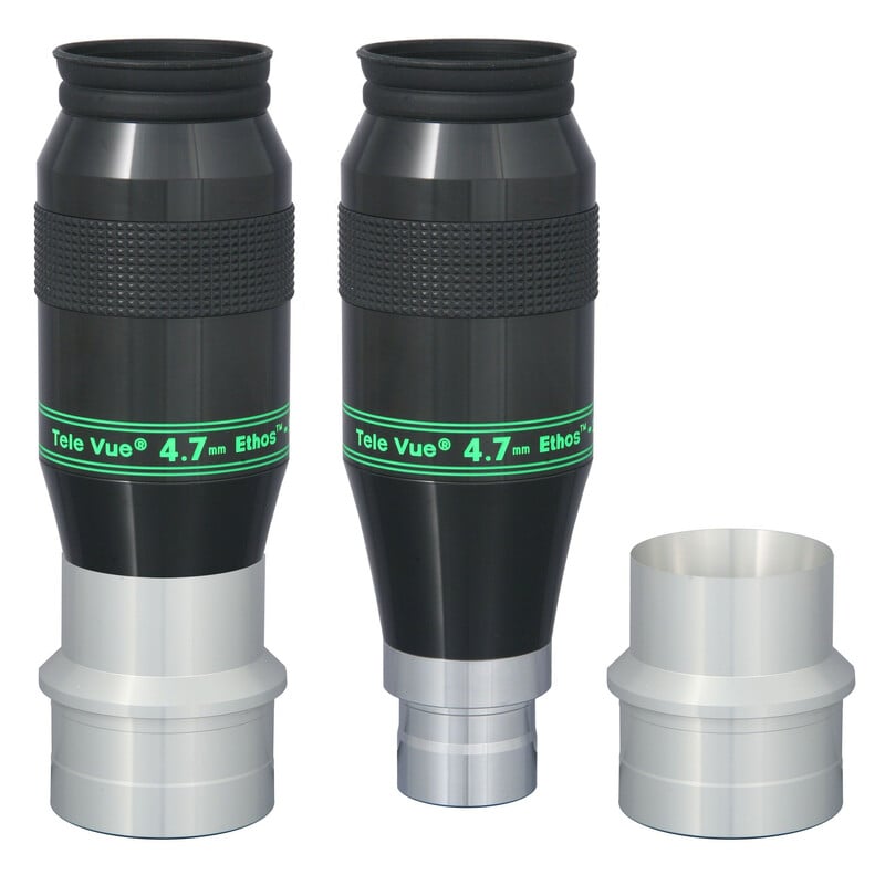 TeleVue Oculair Ethos 4,7mm 1,25"/2" productfoto met twee Ethos 4,7 mm oculairs en een losse 2 inch skirt/verloopdeel op witte achtergrond