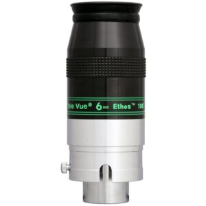TeleVue Oculair Ethos 6mm 1,25"/2" close-up productfoto van het oculair met groene opschriftband en metalen vatting