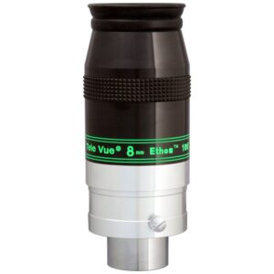 TeleVue Oculair Ethos 8mm 1,25"/2" productfoto van het Ethos 8 mm oculair met groene opschriftring en zilverkleurige 2 inch skirt op witte achtergrond